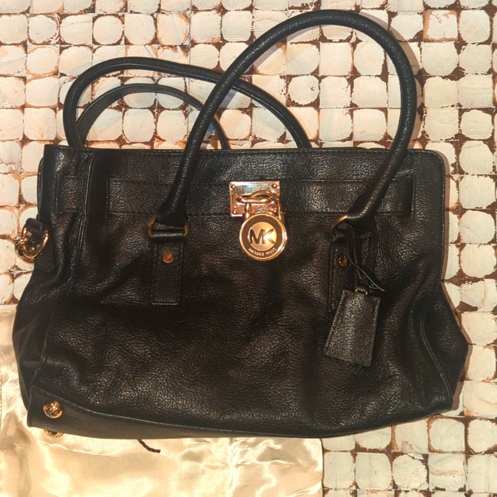 Michael Kors Black Leather bag